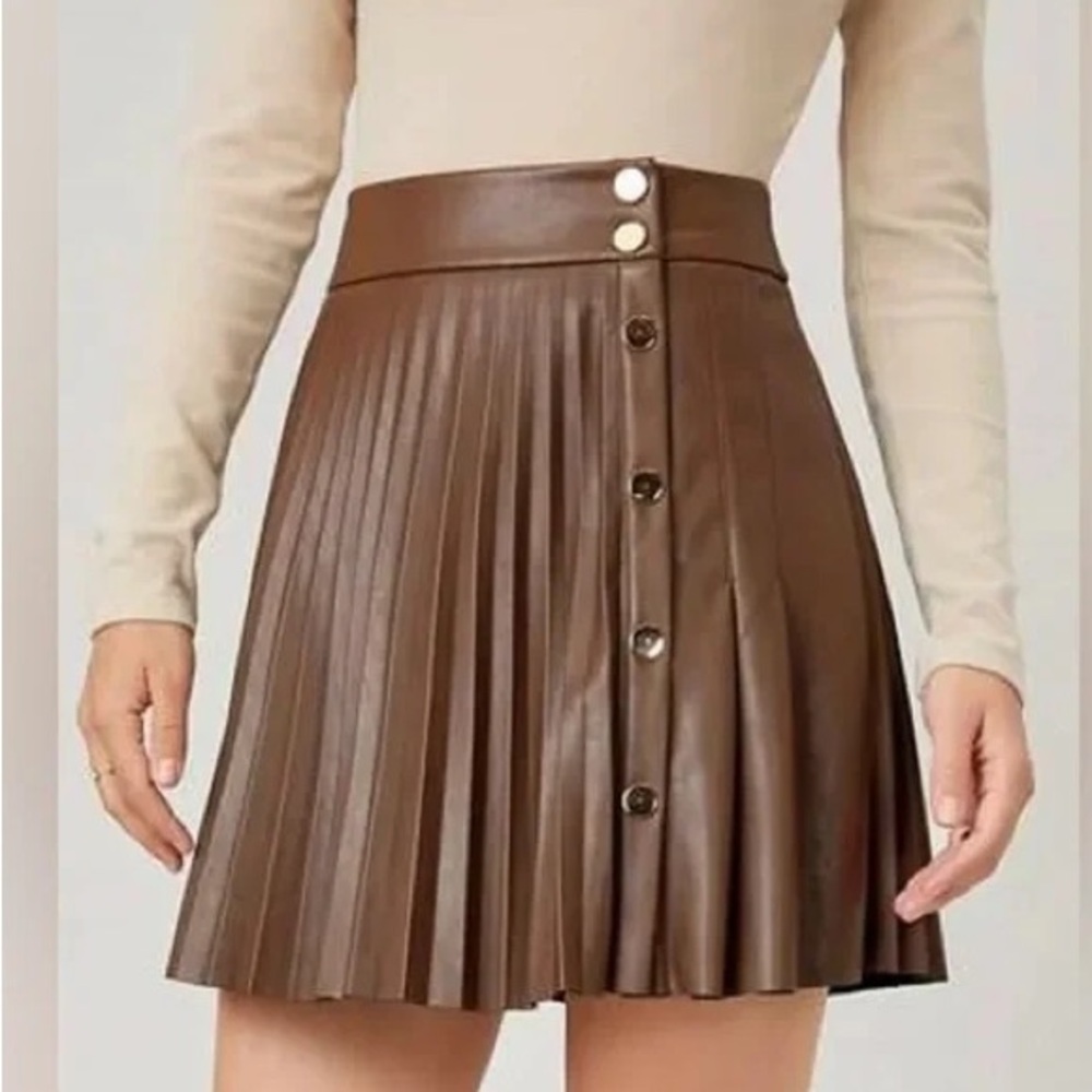 Zara faux leather pleated skirt